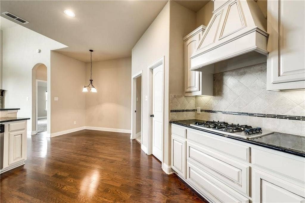 423 Florence Drive, Fate, TX 75087 423 Florence Drive, Fate, TX 75087