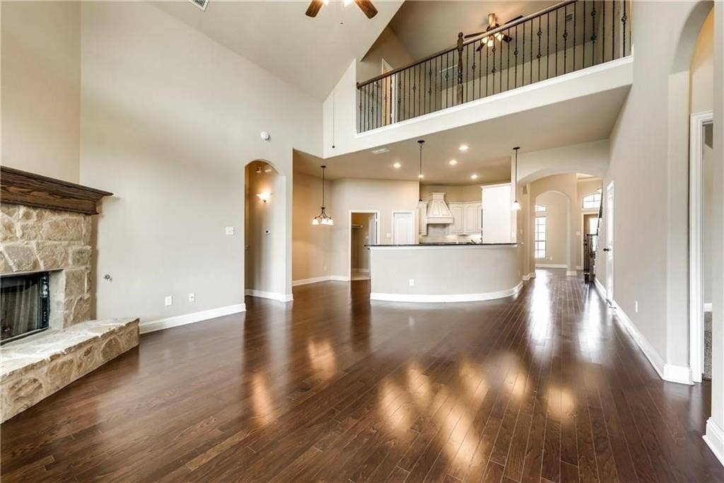 423 Florence Drive, Fate, TX 75087 423 Florence Drive, Fate, TX 75087
