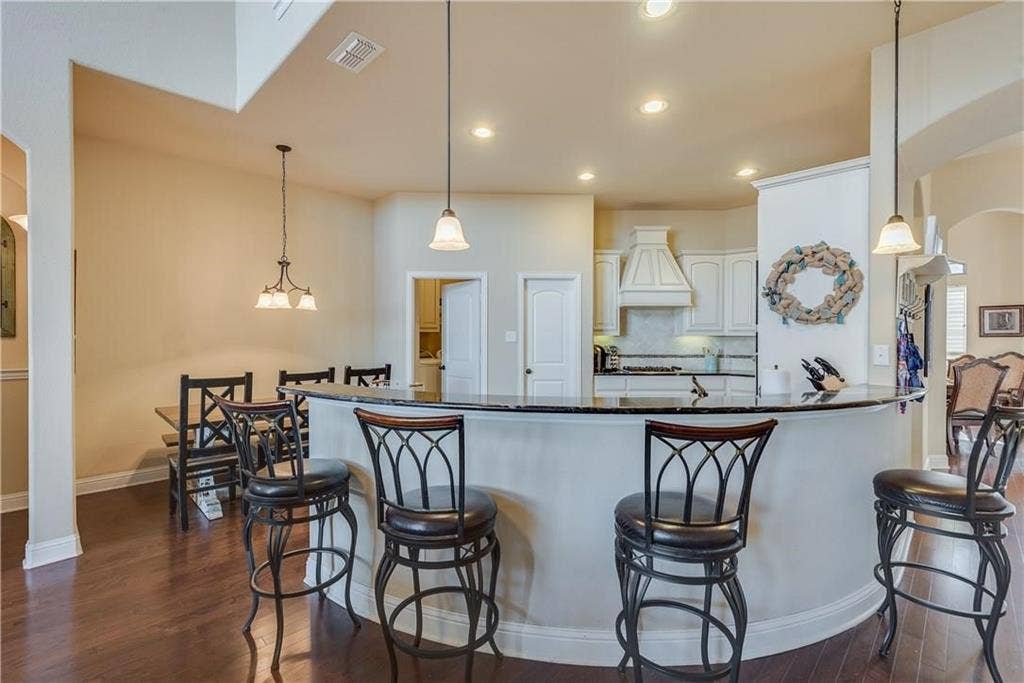 423 Florence Drive, Fate, TX 75087 423 Florence Drive, Fate, TX 75087