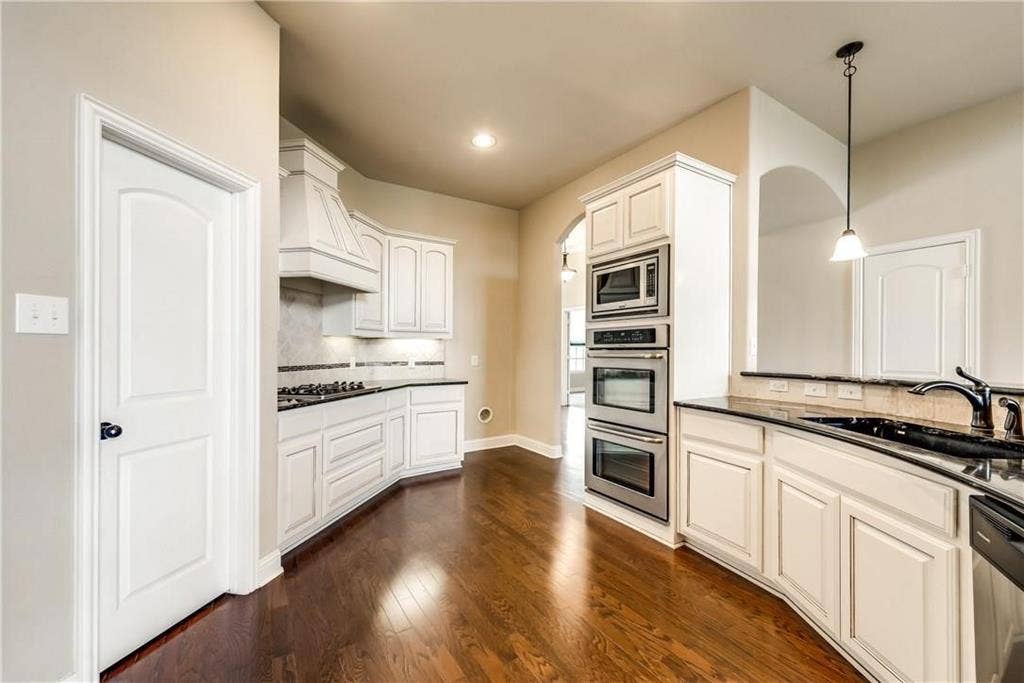 423 Florence Drive, Fate, TX 75087 423 Florence Drive, Fate, TX 75087