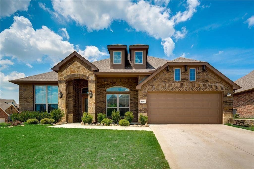423 Florence Drive, Fate, TX 75087 423 Florence Drive, Fate, TX 75087