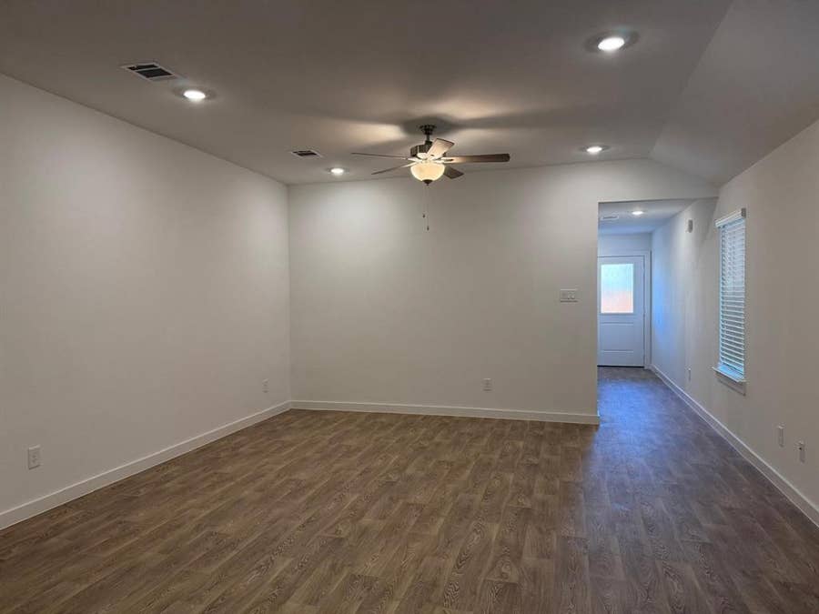 Property photo for 1038 GARNET DRAIN, Beasley, TX