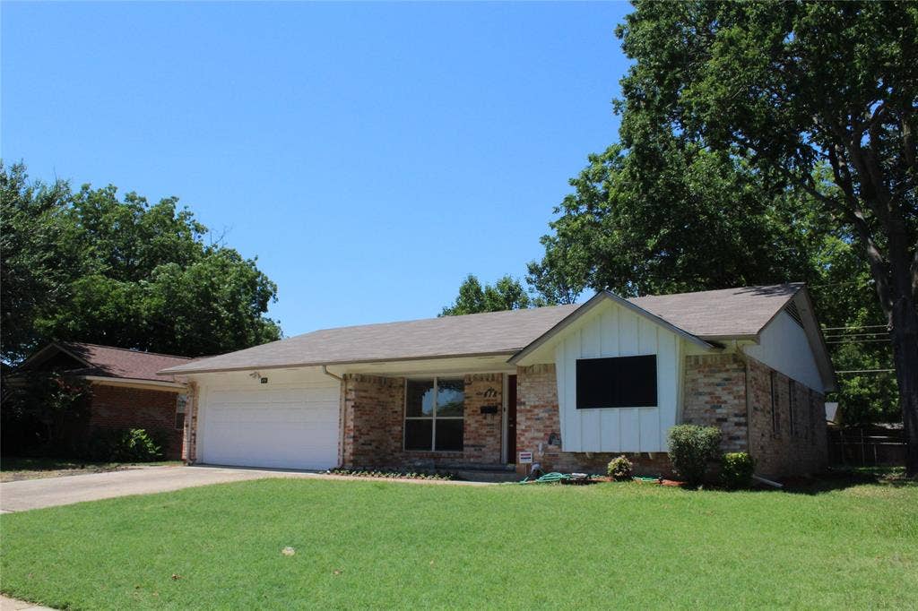 418 Lexington, Richardson, TX 75080 418 Lexington, Richardson, TX 75080