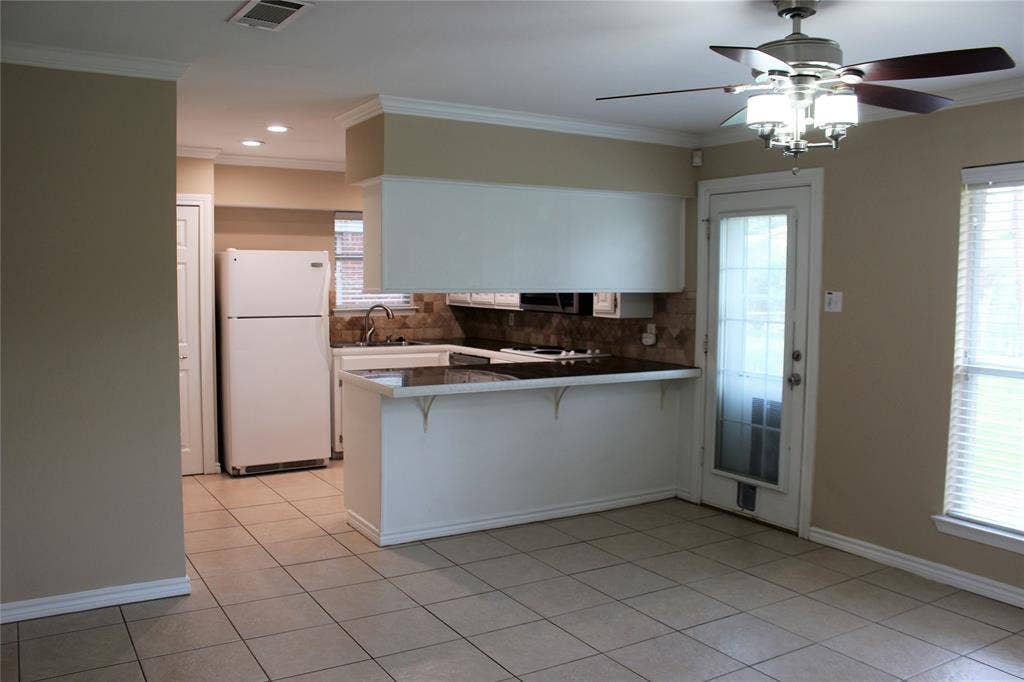 418 Lexington, Richardson, TX 75080 418 Lexington, Richardson, TX 75080