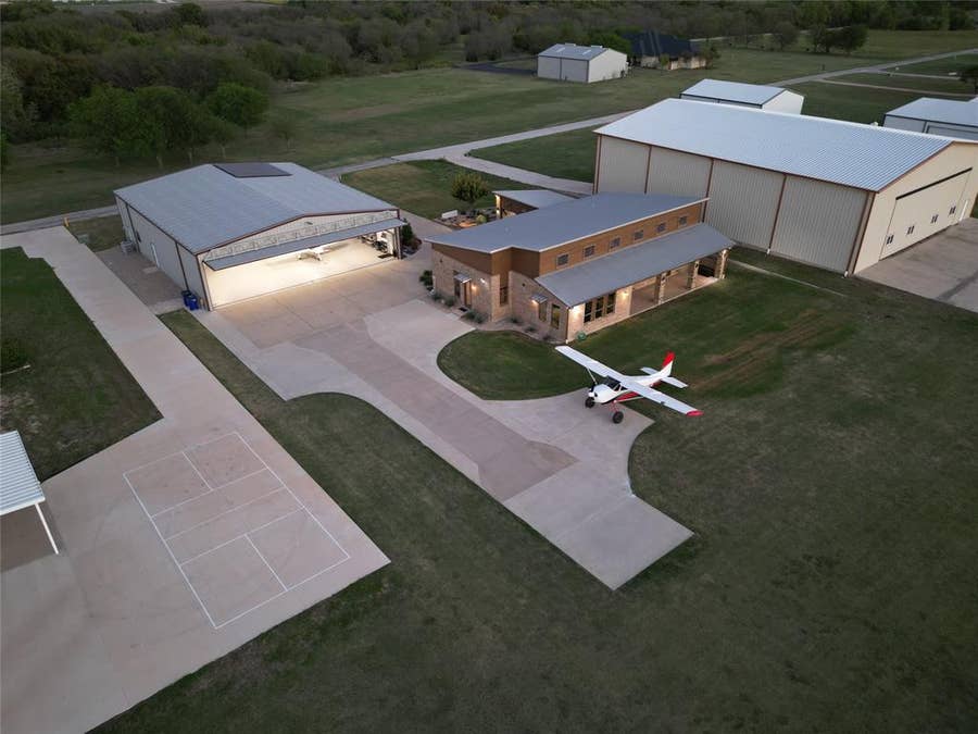 Property photo for 15659 Cessna Road, Justin, TX