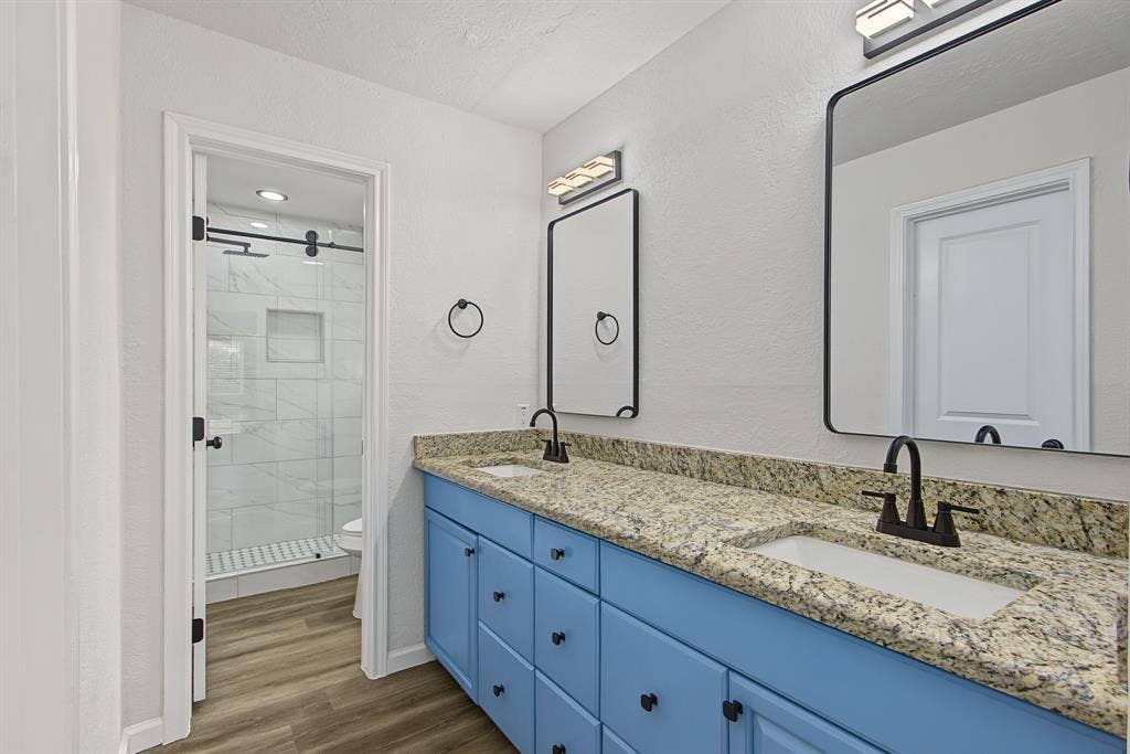 10219 Echo Ridge Court, Dallas, TX 75243 10219 Echo Ridge Court, Dallas, TX 75243