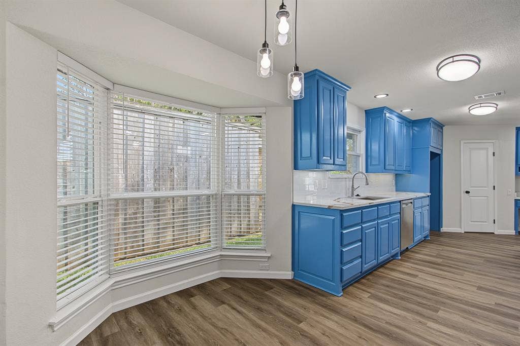 10219 Echo Ridge Court, Dallas, TX 75243 10219 Echo Ridge Court, Dallas, TX 75243