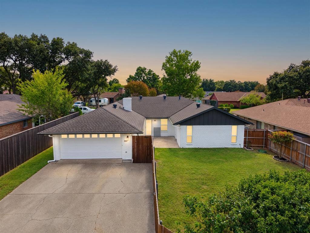 10219 Echo Ridge Court, Dallas, TX 75243 10219 Echo Ridge Court, Dallas, TX 75243