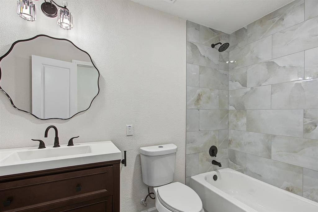 10219 Echo Ridge Court, Dallas, TX 75243 10219 Echo Ridge Court, Dallas, TX 75243