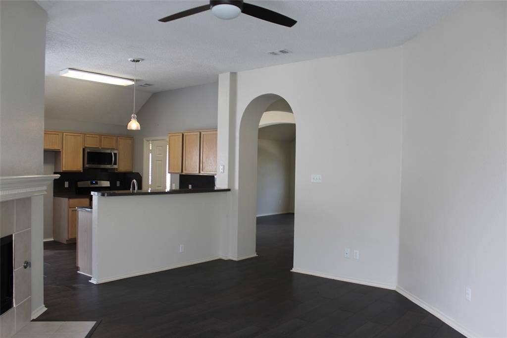 1813 Arbor Creek Drive, Garland, TX 75040 1813 Arbor Creek Drive, Garland, TX 75040