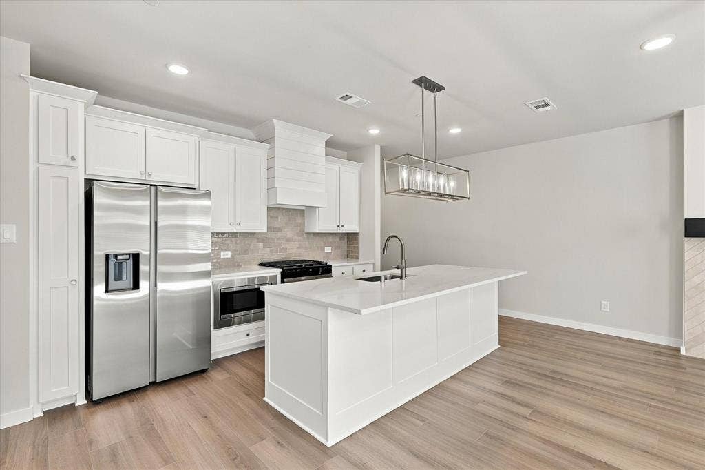 606 Nolan Lane, Wylie, TX 75098 House comes with brand new refrigerator