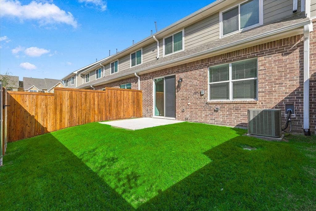 606 Nolan Lane, Wylie, TX 75098 Private backyard