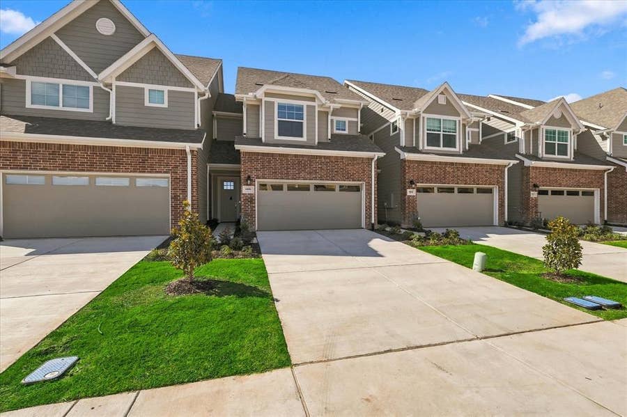 Property photo for 606 Nolan Lane, Wylie, TX