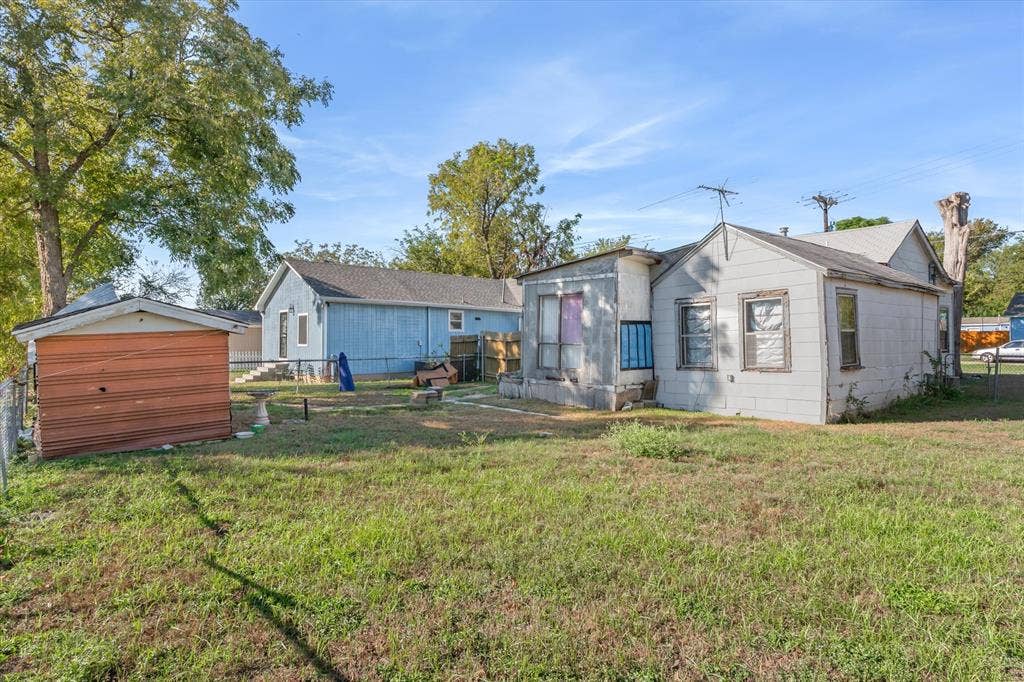 918 N Jefferson Street, Lancaster, TX 75146 918 N Jefferson Street, Lancaster, TX 75146