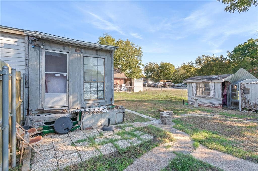 918 N Jefferson Street, Lancaster, TX 75146 918 N Jefferson Street, Lancaster, TX 75146