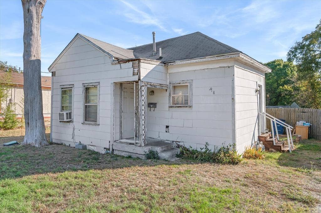 918 N Jefferson Street, Lancaster, TX 75146 918 N Jefferson Street, Lancaster, TX 75146