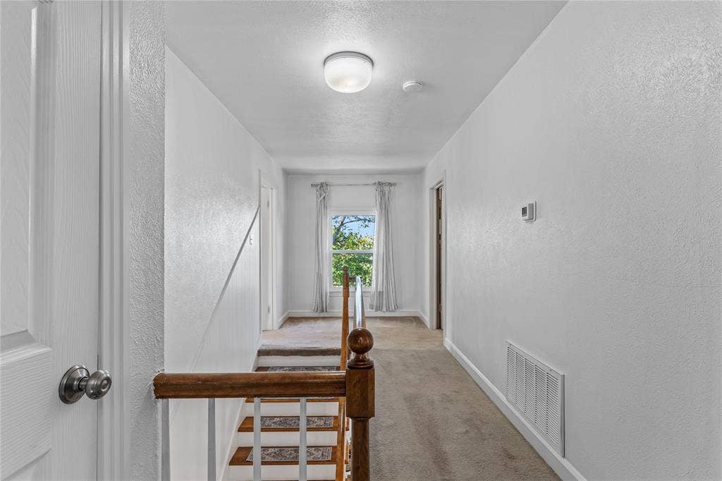 608 Johnson Drive, McGregor, TX 76657