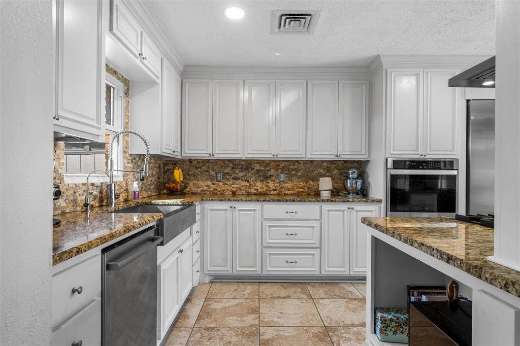 4217 Grim Avenue, Waco, TX 76710