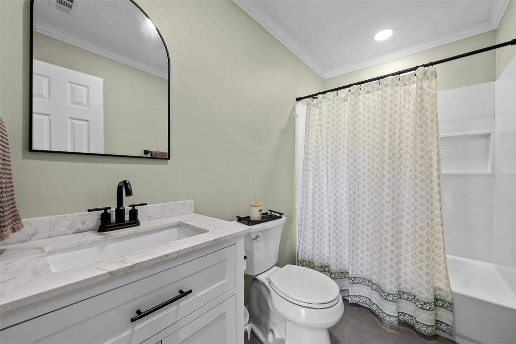 4217 Grim Avenue, Waco, TX 76710