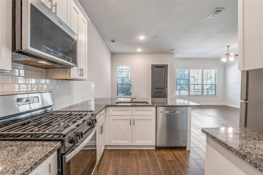 6134 Blythe Drive, Frisco, TX 75035 6134 Blythe Drive, Frisco, TX 75035