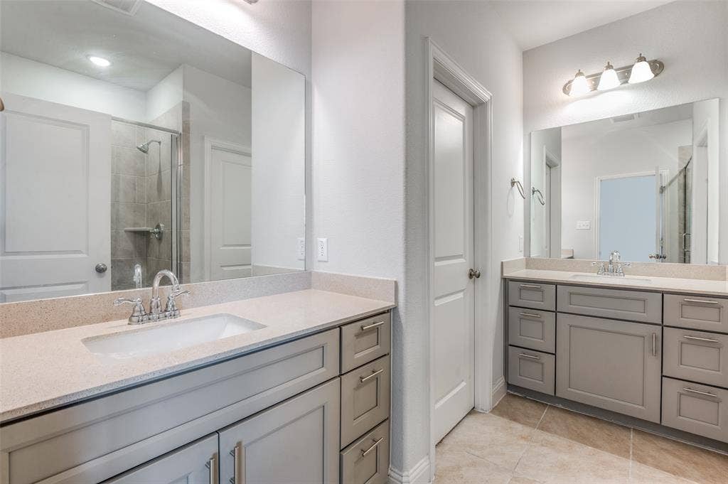 6134 Blythe Drive, Frisco, TX 75035 6134 Blythe Drive, Frisco, TX 75035
