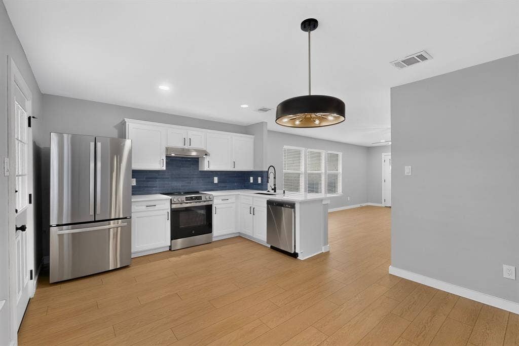 2616 Mountain View Drive, McKinney, TX 75071 2616 Mountain View Drive, McKinney, TX 75071