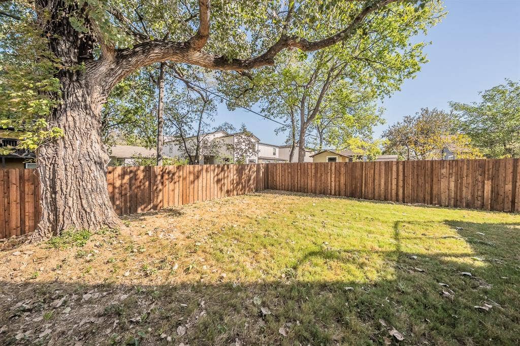 1951 Leath Street, Dallas, TX 75212
