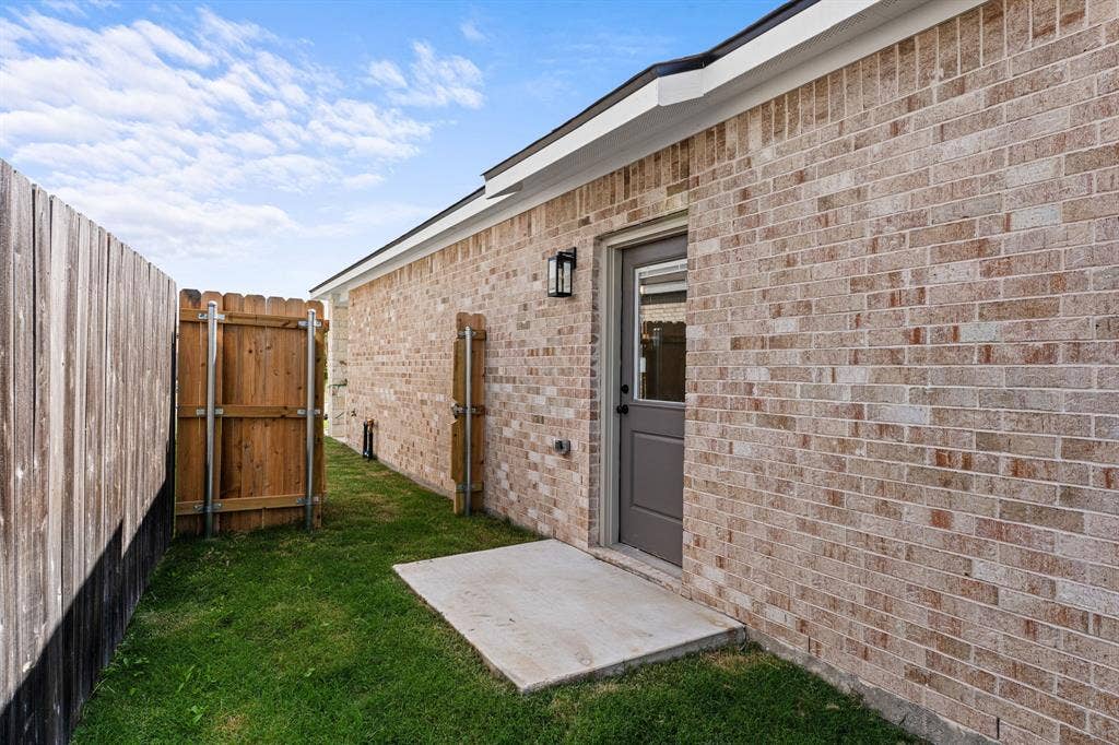 202 Dolphin Drive, Temple, TX 76501 202 Dolphin Drive, Temple, TX 76501