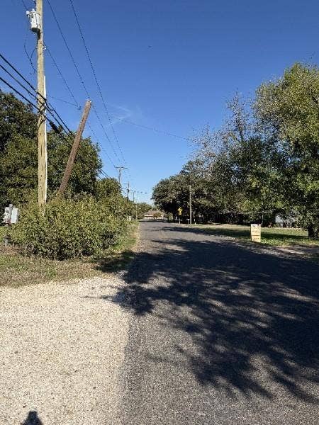 728 N Old Robinson Road, Robinson, TX 76706 728 N Old Robinson Road, Robinson, TX 76706