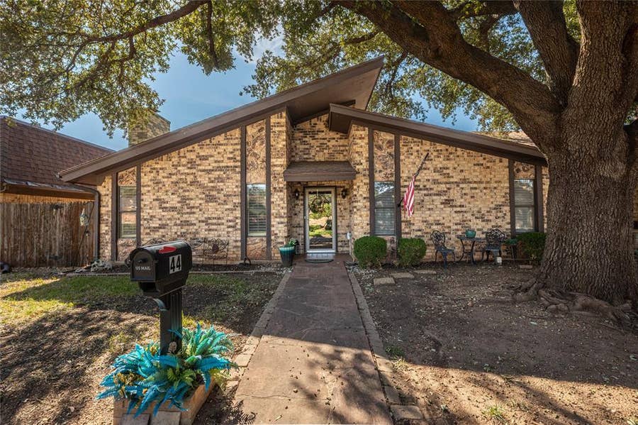 Property photo for 44 Surrey Square, Abilene, TX