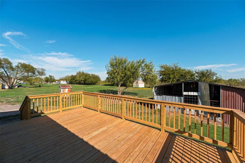 1275 John Wayne Road, Kaufman, TX 75142