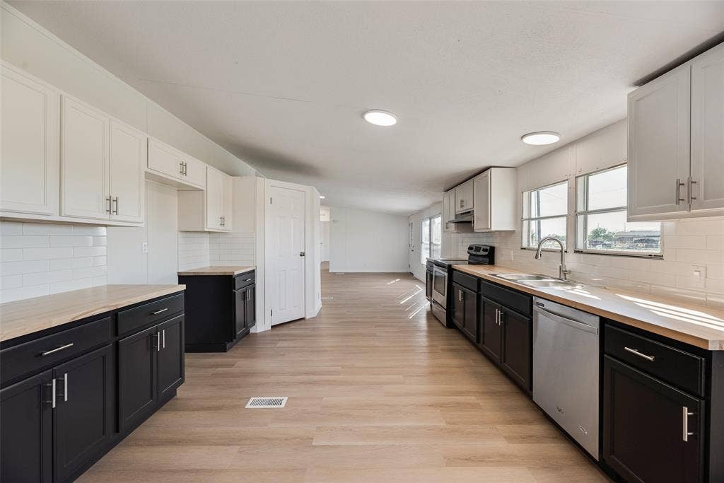 1275 John Wayne Road, Kaufman, TX 75142