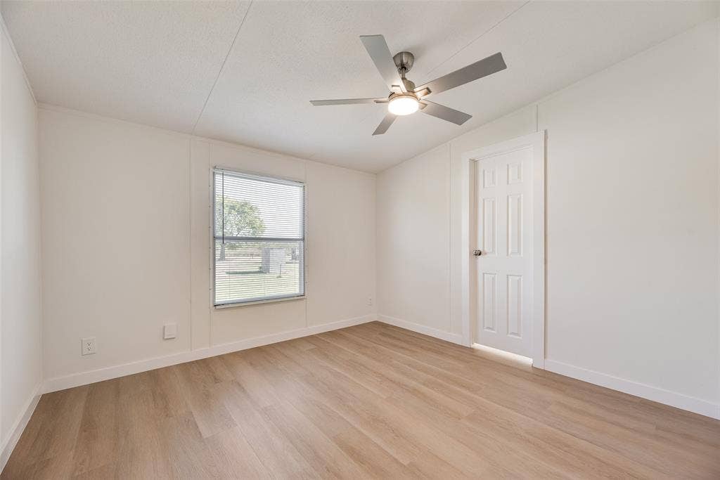 1275 John Wayne Road, Kaufman, TX 75142