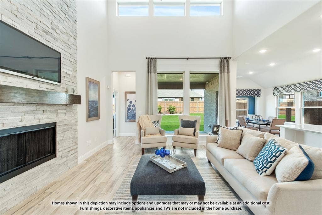 921 Cardinal Drive, Midlothian, TX 76065 921 Cardinal Drive, Midlothian, TX 76065