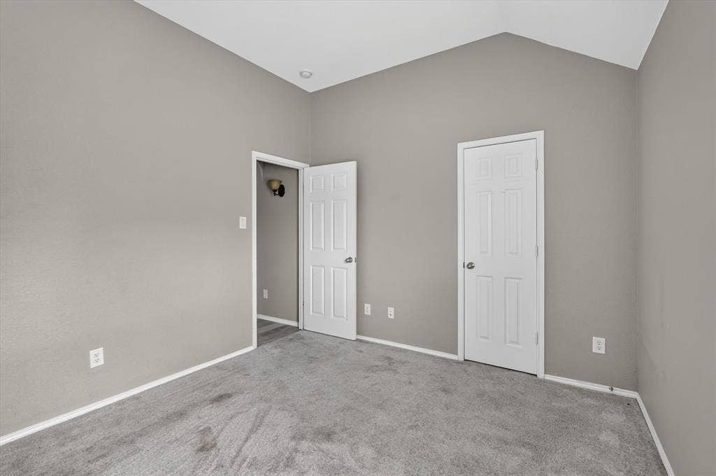 424 Castle Street, DeSoto, TX 75115