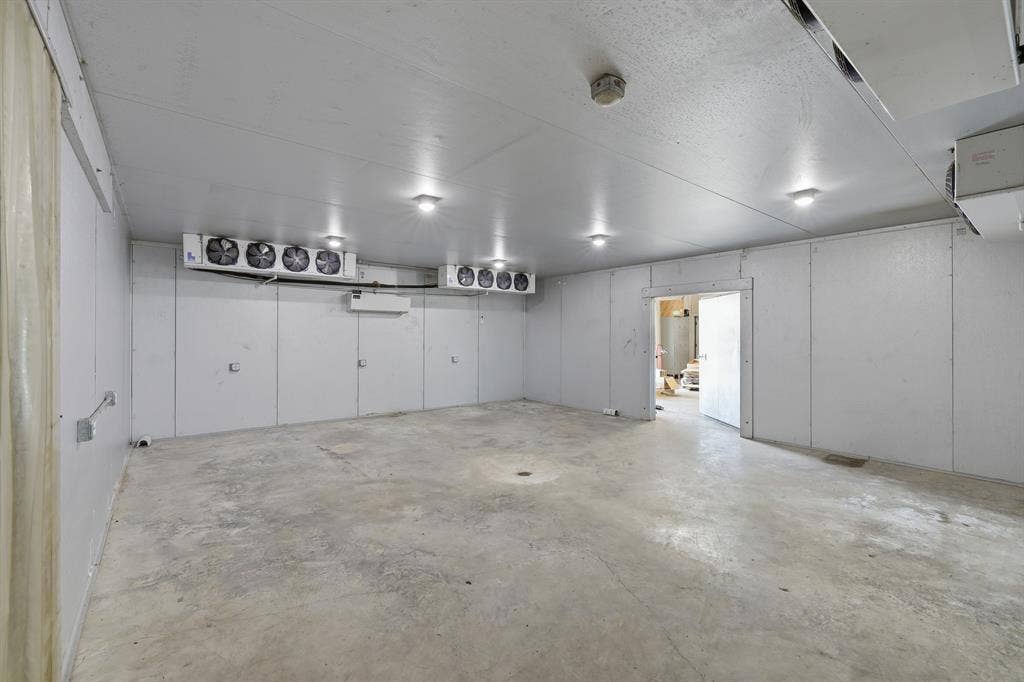 16420 County Road 356, Winona, TX 75792