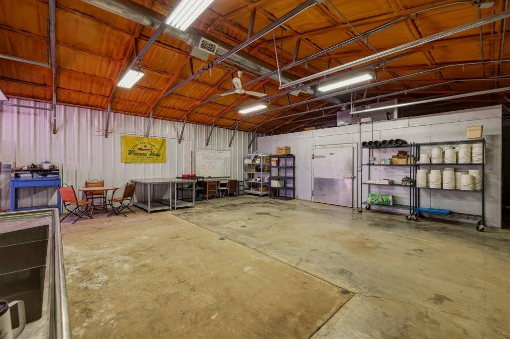 16420 County Road 356, Winona, TX 75792