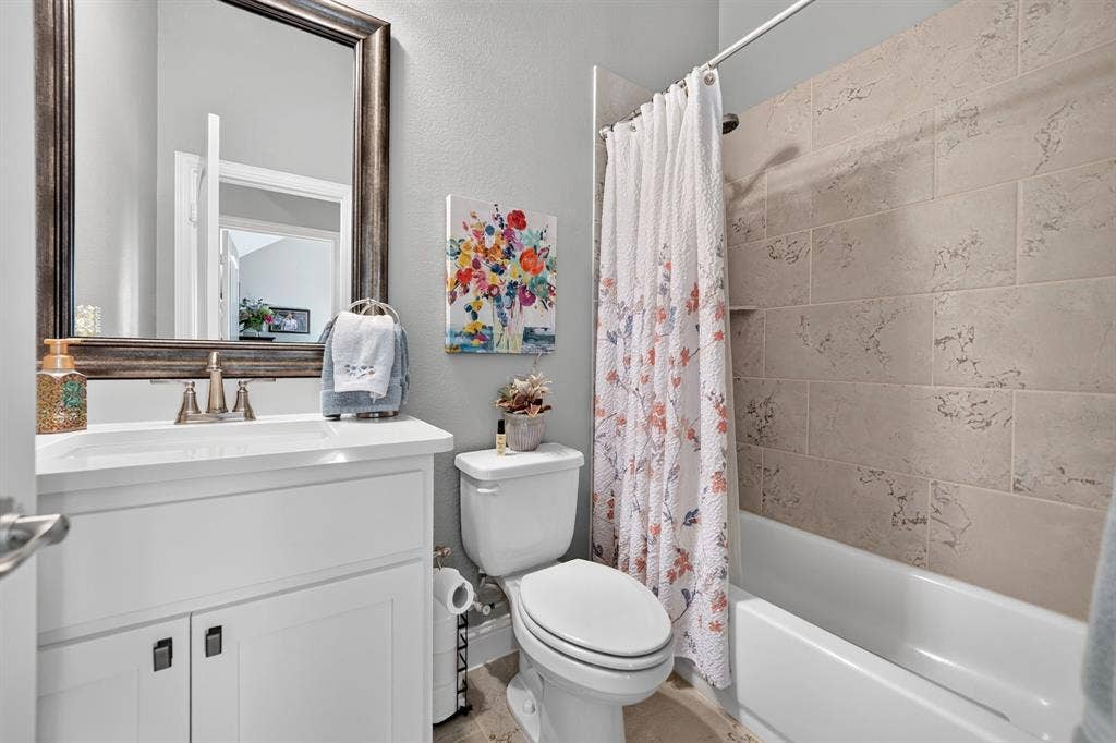 813 Mildren Lane, Fate, TX 75087