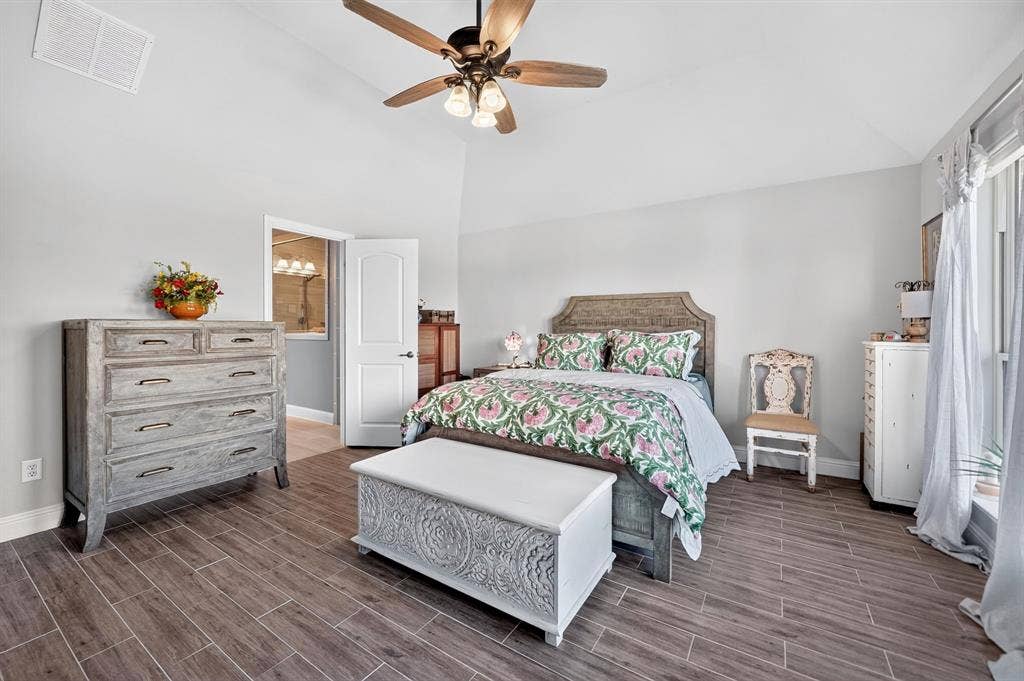 813 Mildren Lane, Fate, TX 75087