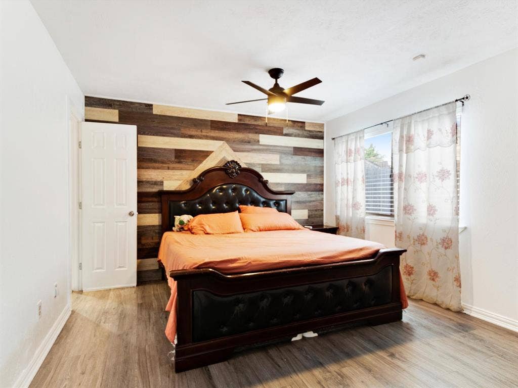 7232 Long Canyon Trail, Dallas, TX 75249 7232 Long Canyon Trail, Dallas, TX 75249