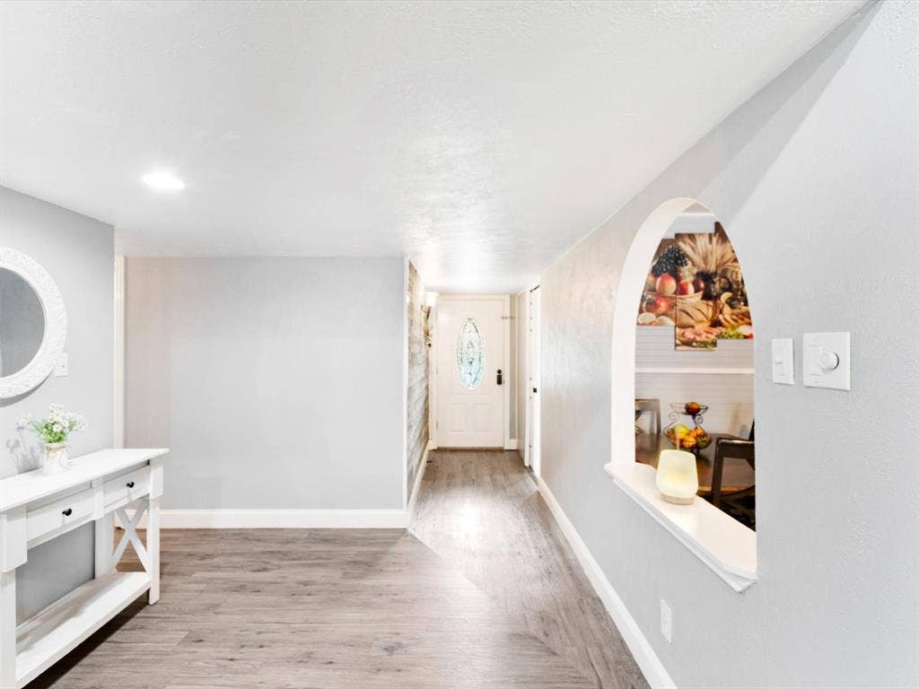 7232 Long Canyon Trail, Dallas, TX 75249 7232 Long Canyon Trail, Dallas, TX 75249