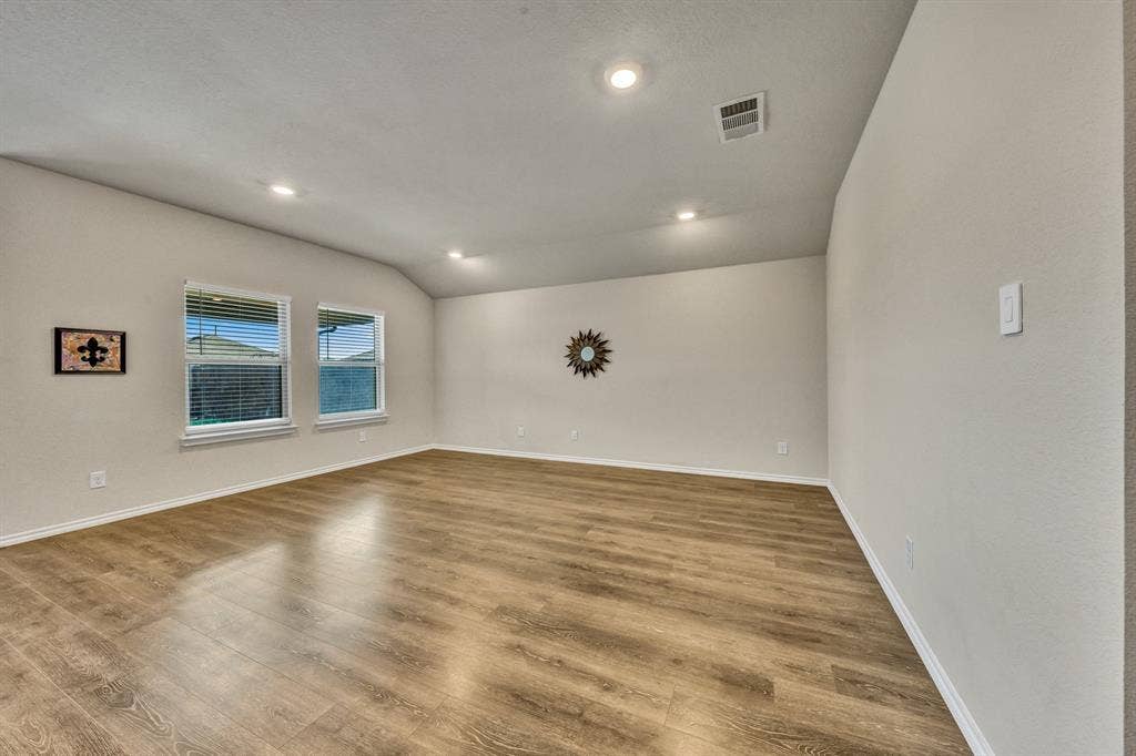 1996 Ocelot Street, Crandall, TX 75114 Family Room overlooks porch and back yard