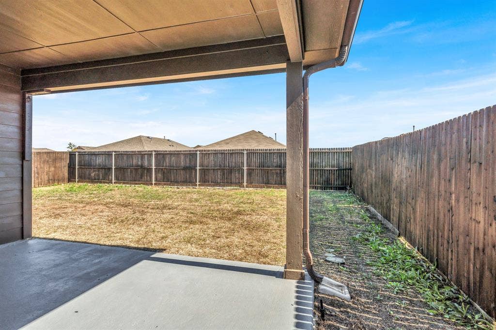1996 Ocelot Street, Crandall, TX 75114 Fence stained in October, 2026