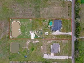 4886 County Road 1037, Celeste, TX 75426