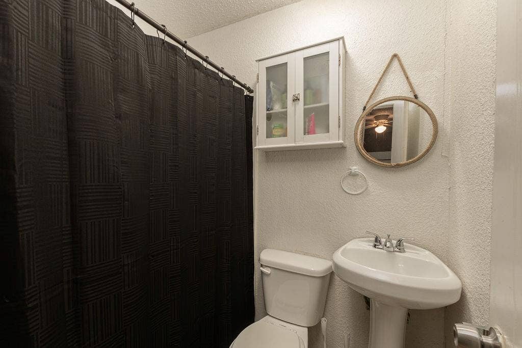 1210 Pollard Street, Greenville, TX 75401