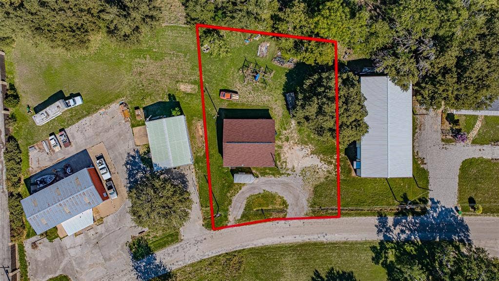 201 Granbury Court, Granbury, TX 76049 201 Granbury Court, Granbury, TX 76049