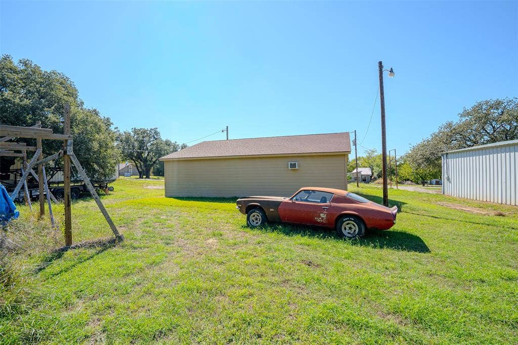 201 Granbury Court, Granbury, TX 76049 201 Granbury Court, Granbury, TX 76049