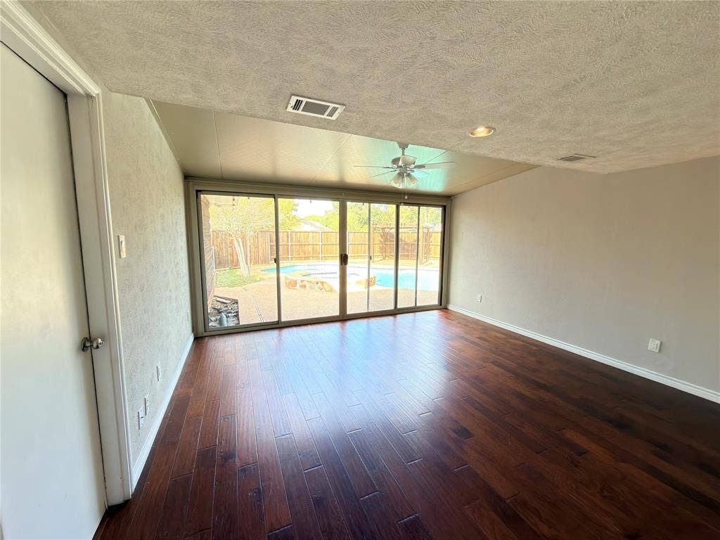 4109 Twilight Trail, Plano, TX 75093 4109 Twilight Trail, Plano, TX 75093
