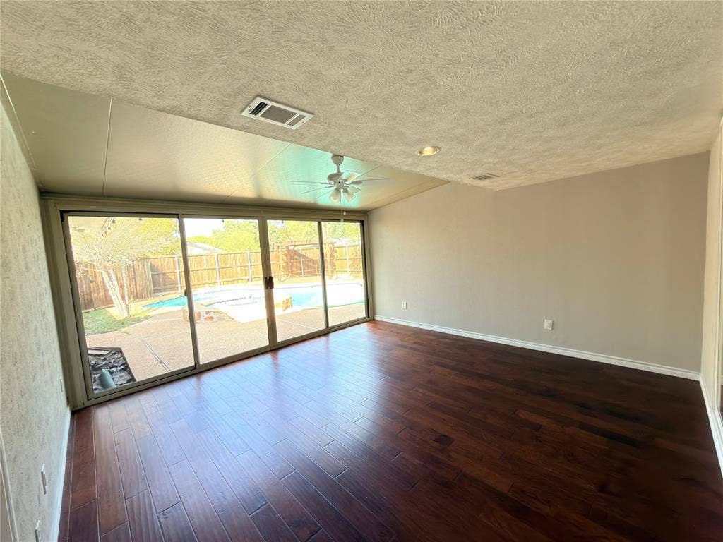 4109 Twilight Trail, Plano, TX 75093 4109 Twilight Trail, Plano, TX 75093