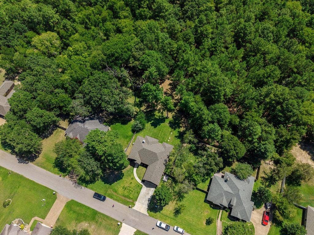 21375 Neely Drive, Flint, TX 75762